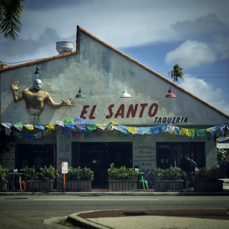 el-santo-little-havana-calle-8